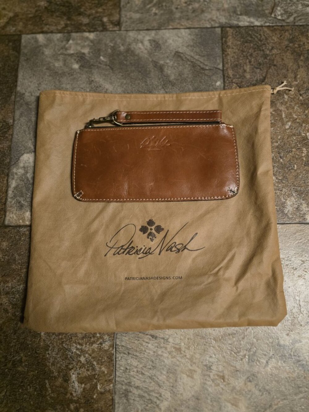 Patricia Nash St. Croce Wristlet Wallet Tan Italian Leather